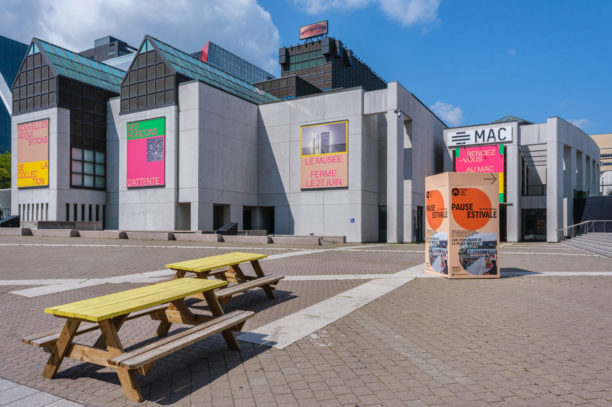 Shutterstock 2031511232 (1) (1)